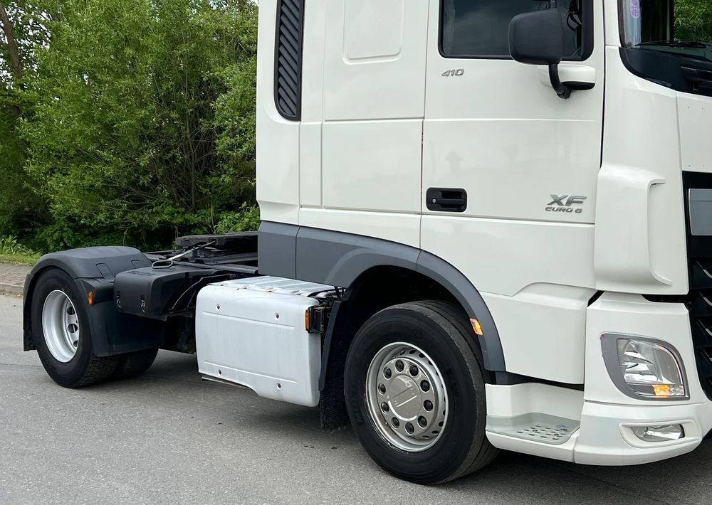 DAF *DAF XF 106 410 Euro 6 RETARDER KLIMA SPROWADZONY SUPER STAN CIĄGNIK SIODŁOWY - Trekker: afbeelding 5 DAF *DAF XF 106 410 Euro 6 RETARDER KLIMA SPROWADZONY SUPER STAN CIĄGNIK SIODŁOWY - Trekker: afbeelding 5