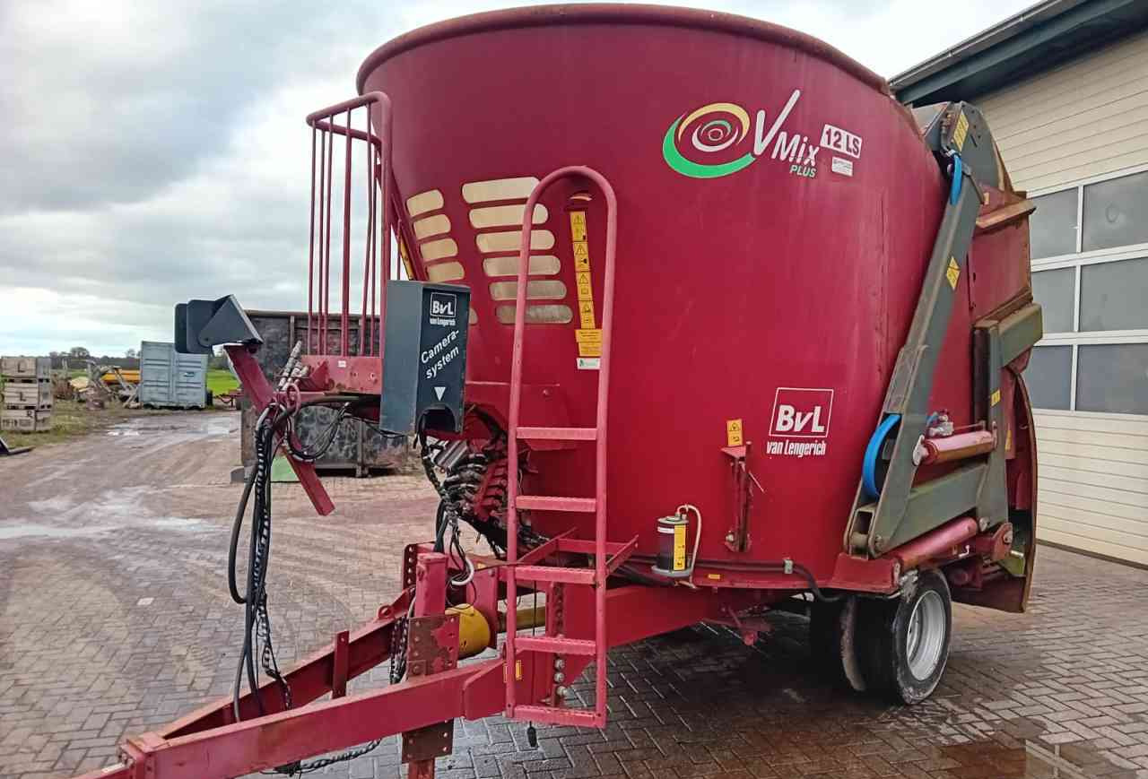 BVL V-Mix Plus 12 LS voermengwagen voermachines - Voermengwagen: afbeelding 1 BVL V-Mix Plus 12 LS voermengwagen voermachines - Voermengwagen: afbeelding 1