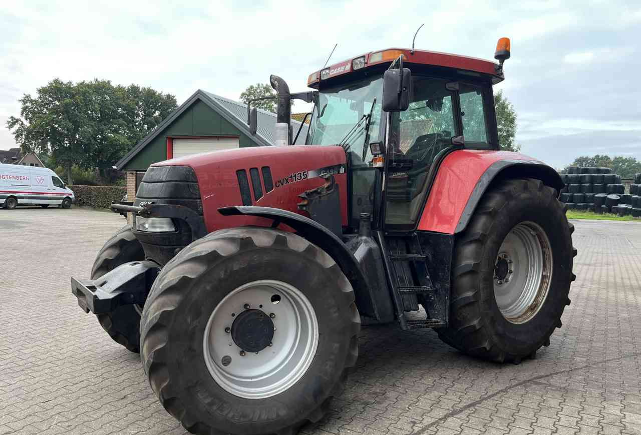 Case-IH CVX 1135 Tractoren - Tractor: afbeelding 2 Case-IH CVX 1135 Tractoren - Tractor: afbeelding 2