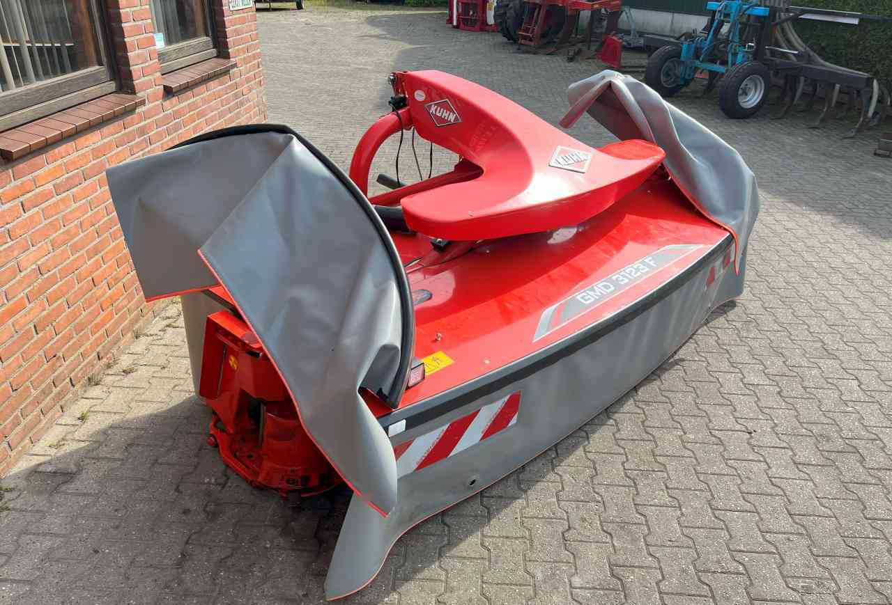 Kuhn GMD3123F-FF frontmaaier weidebouwmachines - Maaimachine: afbeelding 2 Kuhn GMD3123F-FF frontmaaier weidebouwmachines - Maaimachine: afbeelding 2