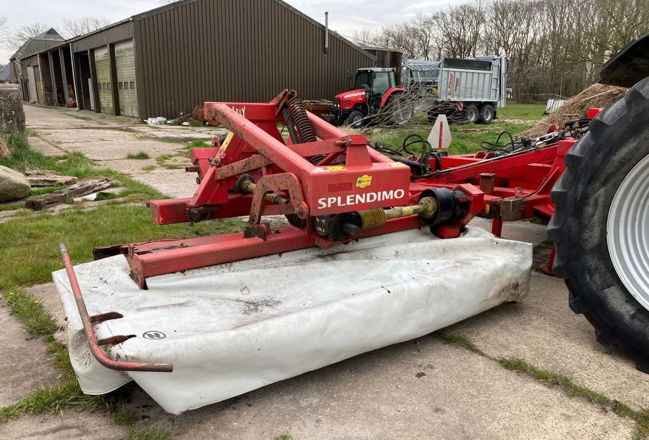 Lely Triplo 801 vlindermaaier, triplomaaier weidemachines - Maaimachine: afbeelding 5 Lely Triplo 801 vlindermaaier, triplomaaier weidemachines - Maaimachine: afbeelding 5