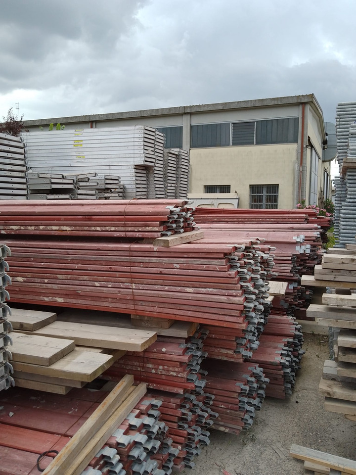 PONTEGGIO ALFIX - Bouwmaterieel: afbeelding 4 PONTEGGIO ALFIX - Bouwmaterieel: afbeelding 4