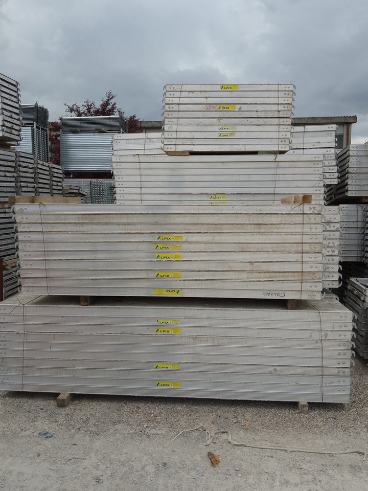 PONTEGGIO ALFIX - Bouwmaterieel: afbeelding 3 PONTEGGIO ALFIX - Bouwmaterieel: afbeelding 3