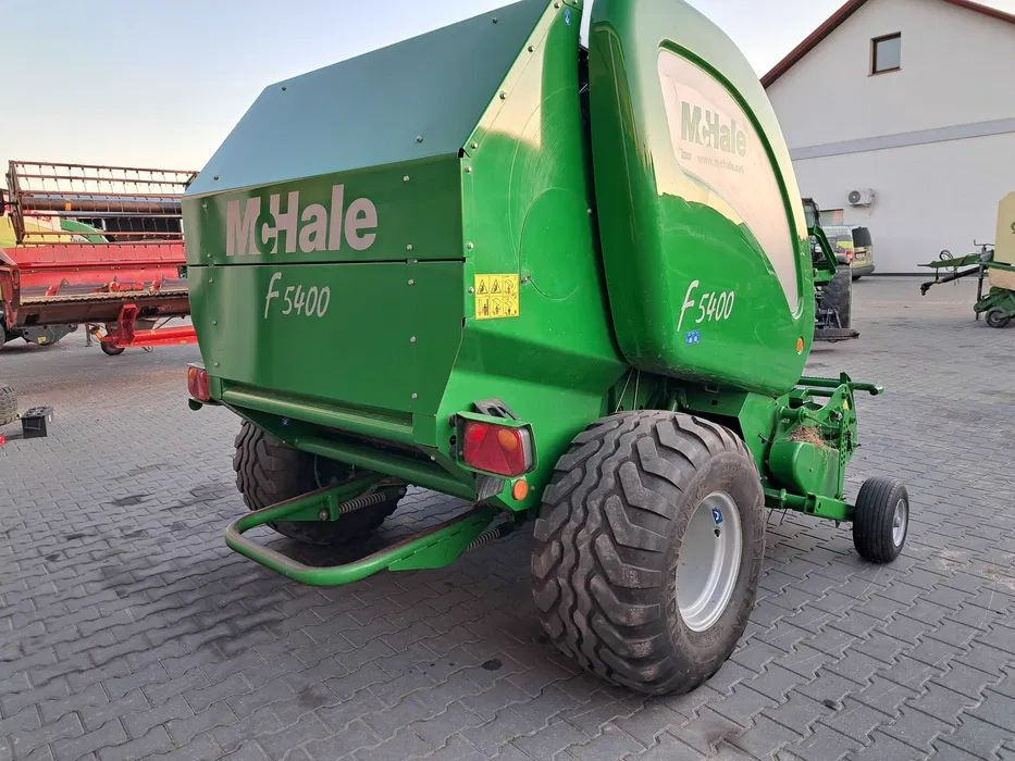 Mchale 5400C - Ronde balenpers: afbeelding 3 Mchale 5400C - Ronde balenpers: afbeelding 3