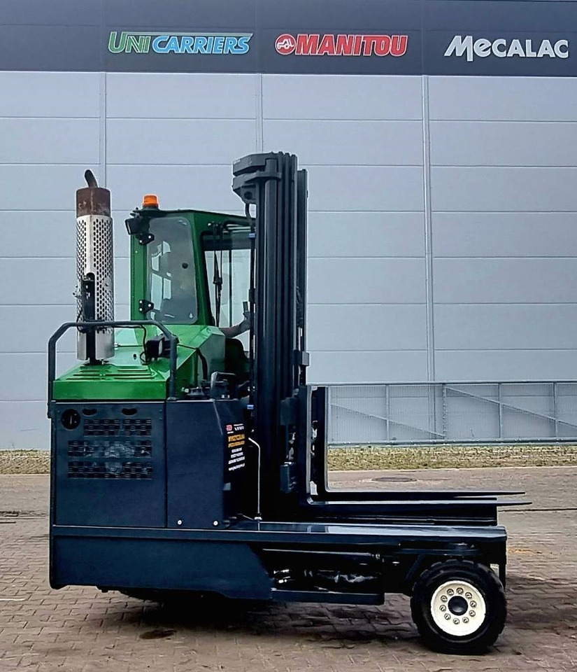 Combilift C 4000 LPG DEMO 196hrs - 4-weg zijlader: afbeelding 3 Combilift C 4000 LPG DEMO 196hrs - 4-weg zijlader: afbeelding 3