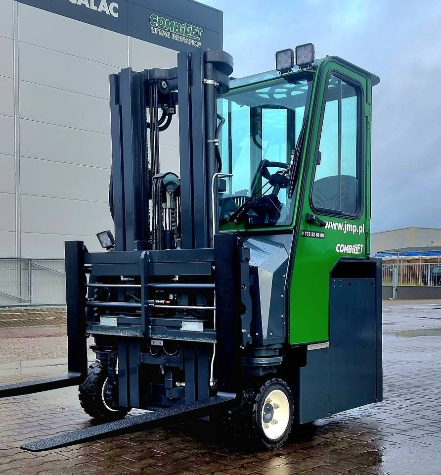 Combilift CBE 2500 - 4-weg zijlader: afbeelding 2 Combilift CBE 2500 - 4-weg zijlader: afbeelding 2