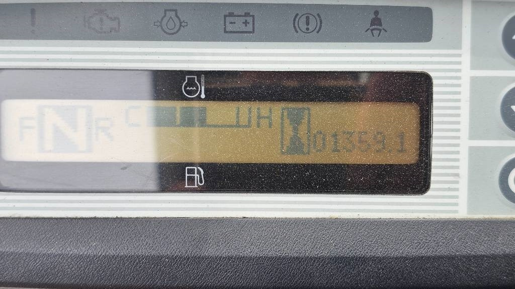 LPG heftruck UniCarriers UG1D2A32LQ DX32: afbeelding 9 LPG heftruck UniCarriers UG1D2A32LQ DX32: afbeelding 9