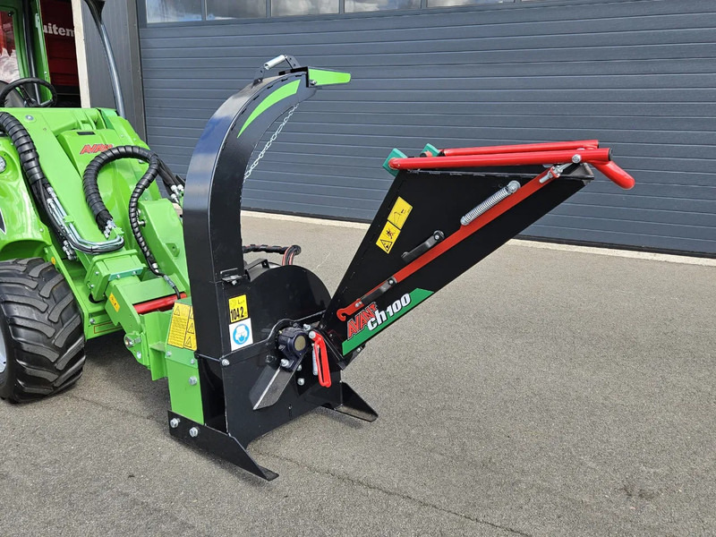 Avant CH100 Houtversnipperaar - Aanbouwdeel voor Landbouwmachine: afbeelding 1 Avant CH100 Houtversnipperaar - Aanbouwdeel voor Landbouwmachine: afbeelding 1