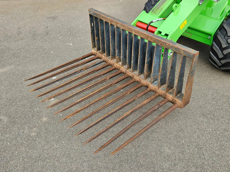 Avant Tegelriek - Aanbouwdeel voor Landbouwmachine: afbeelding 3 Avant Tegelriek - Aanbouwdeel voor Landbouwmachine: afbeelding 3