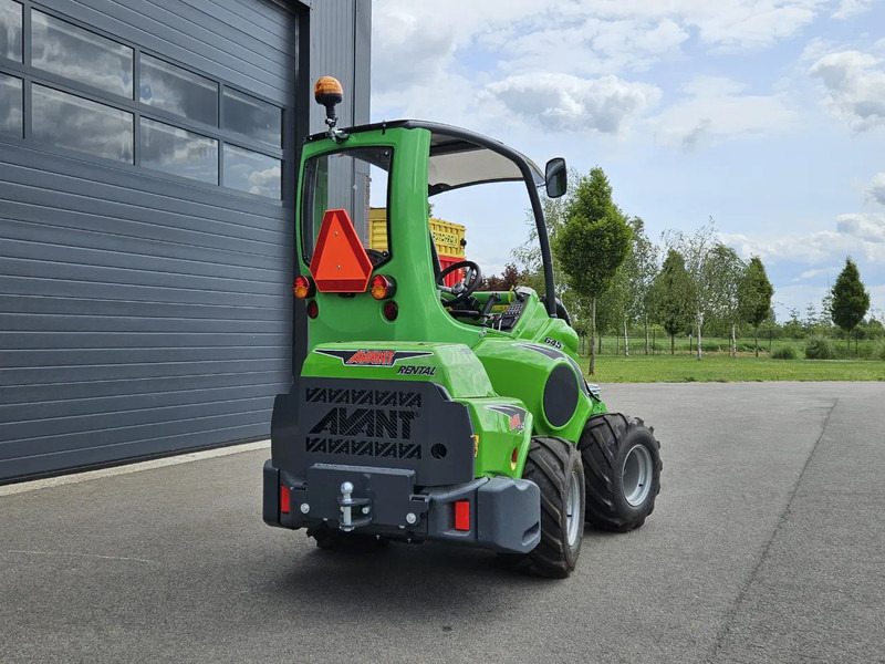 Avant 645i Rental mini-shovel - Compacte rupslader: afbeelding 4 Avant 645i Rental mini-shovel - Compacte rupslader: afbeelding 4
