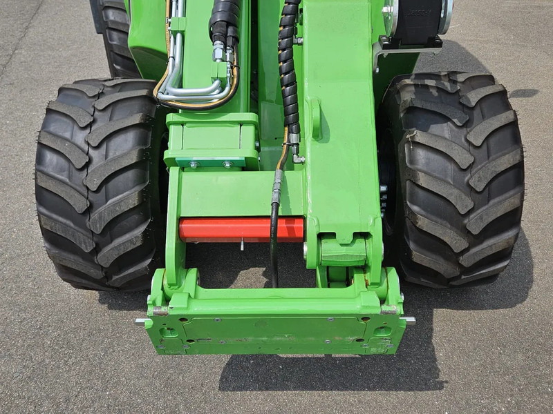 Compacte rupslader Avant 735 TDL + mini-shovel: afbeelding 17