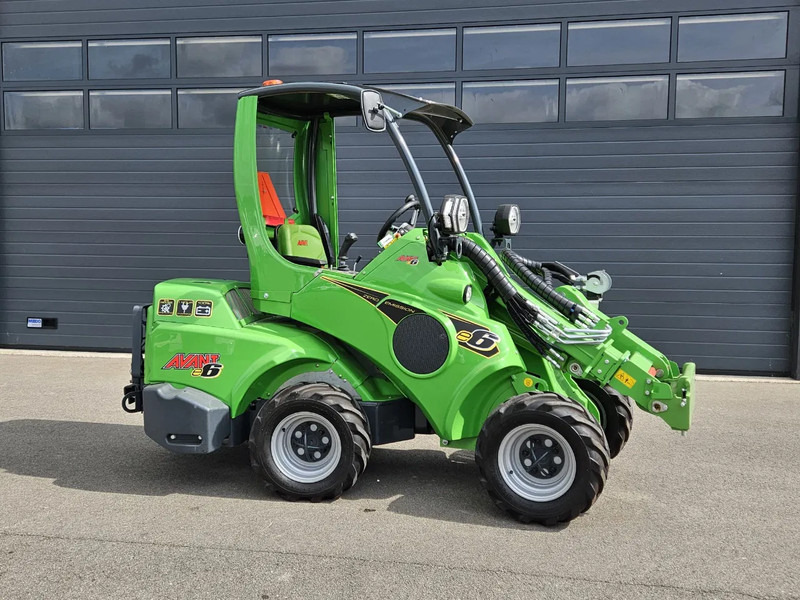 Avant E6 Mini-shovel - Compacte rupslader: afbeelding 2 Avant E6 Mini-shovel - Compacte rupslader: afbeelding 2