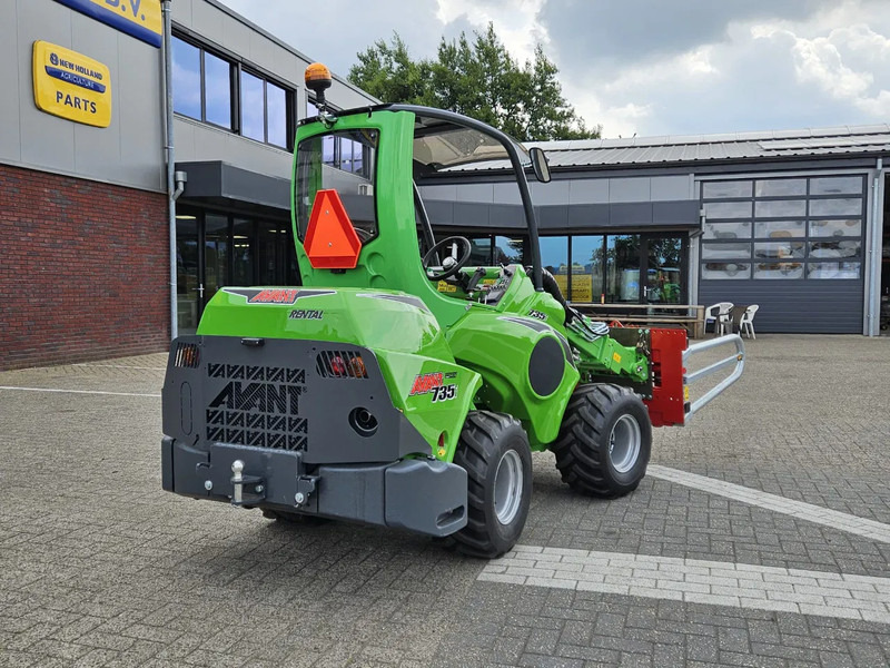 Avant Mini-shovel 735i met Kemp balenklem - Compacte rupslader: afbeelding 5 Avant Mini-shovel 735i met Kemp balenklem - Compacte rupslader: afbeelding 5