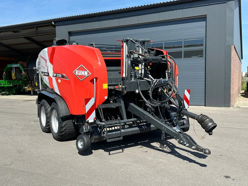 Kuhn FBP 3135 - Landbouwmachine: afbeelding 1 Kuhn FBP 3135 - Landbouwmachine: afbeelding 1