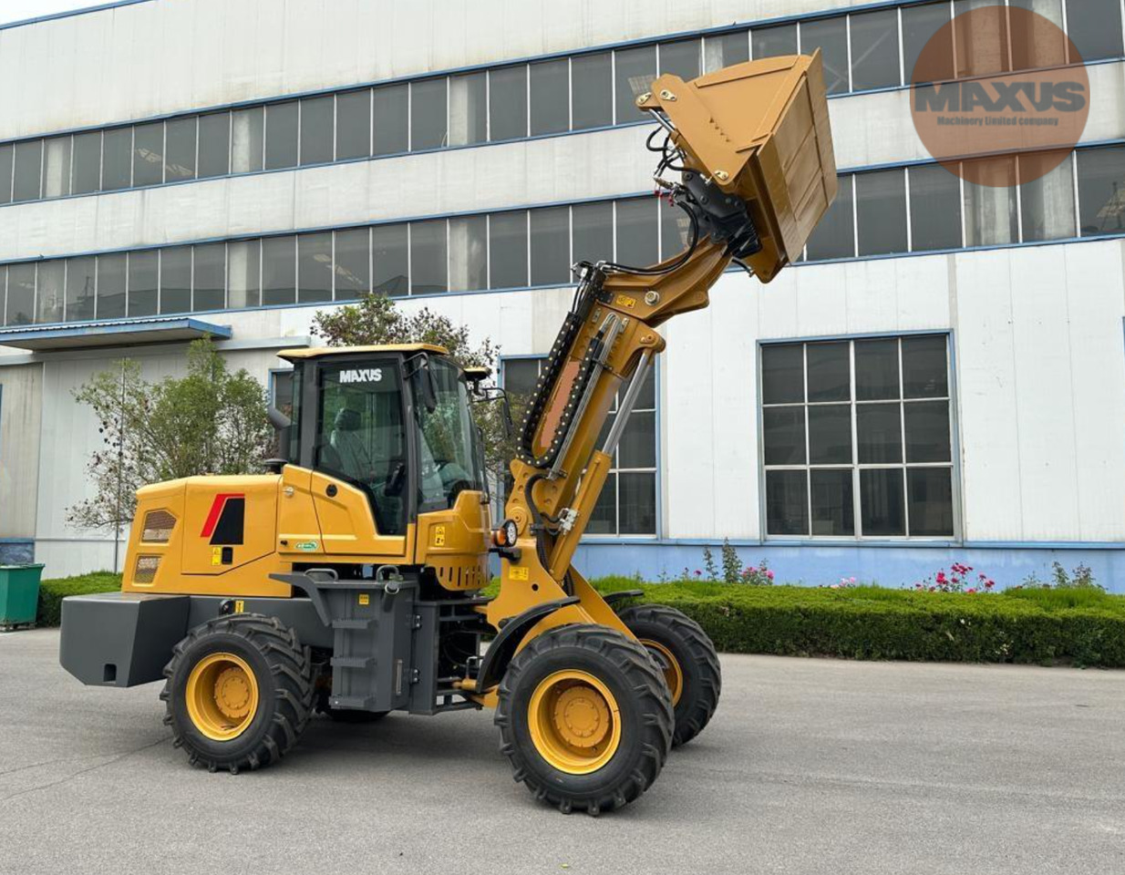 Nieuw Telescooplader maxus Teleszkópos kerekes rakodó 3500 kg: afbeelding 7