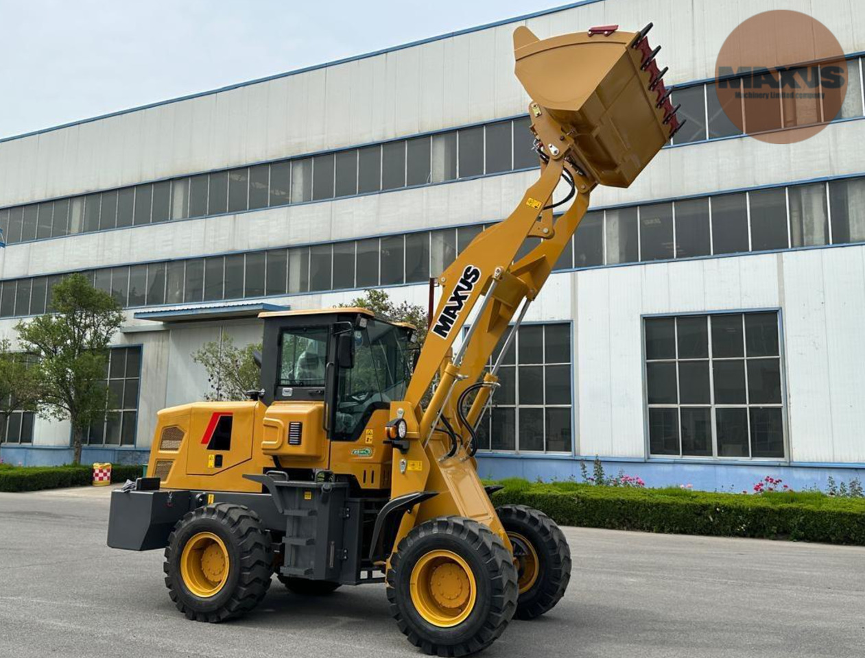 Nieuw Telescooplader maxus Teleszkópos kerekes rakodó 3500 kg: afbeelding 6