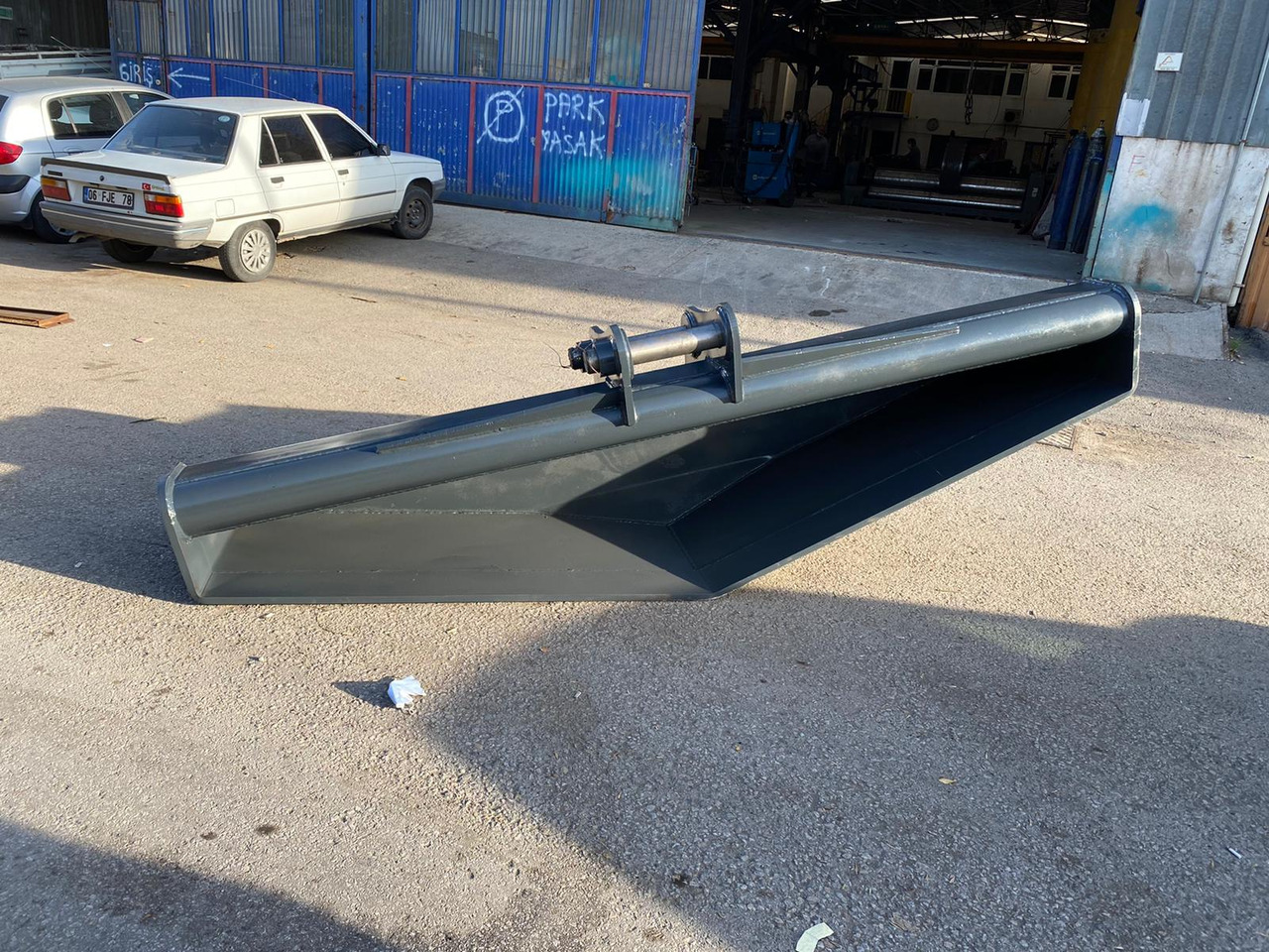 Komatsu PC200 - Graafbak voor Bouwmachine: afbeelding 3 Komatsu PC200 - Graafbak voor Bouwmachine: afbeelding 3