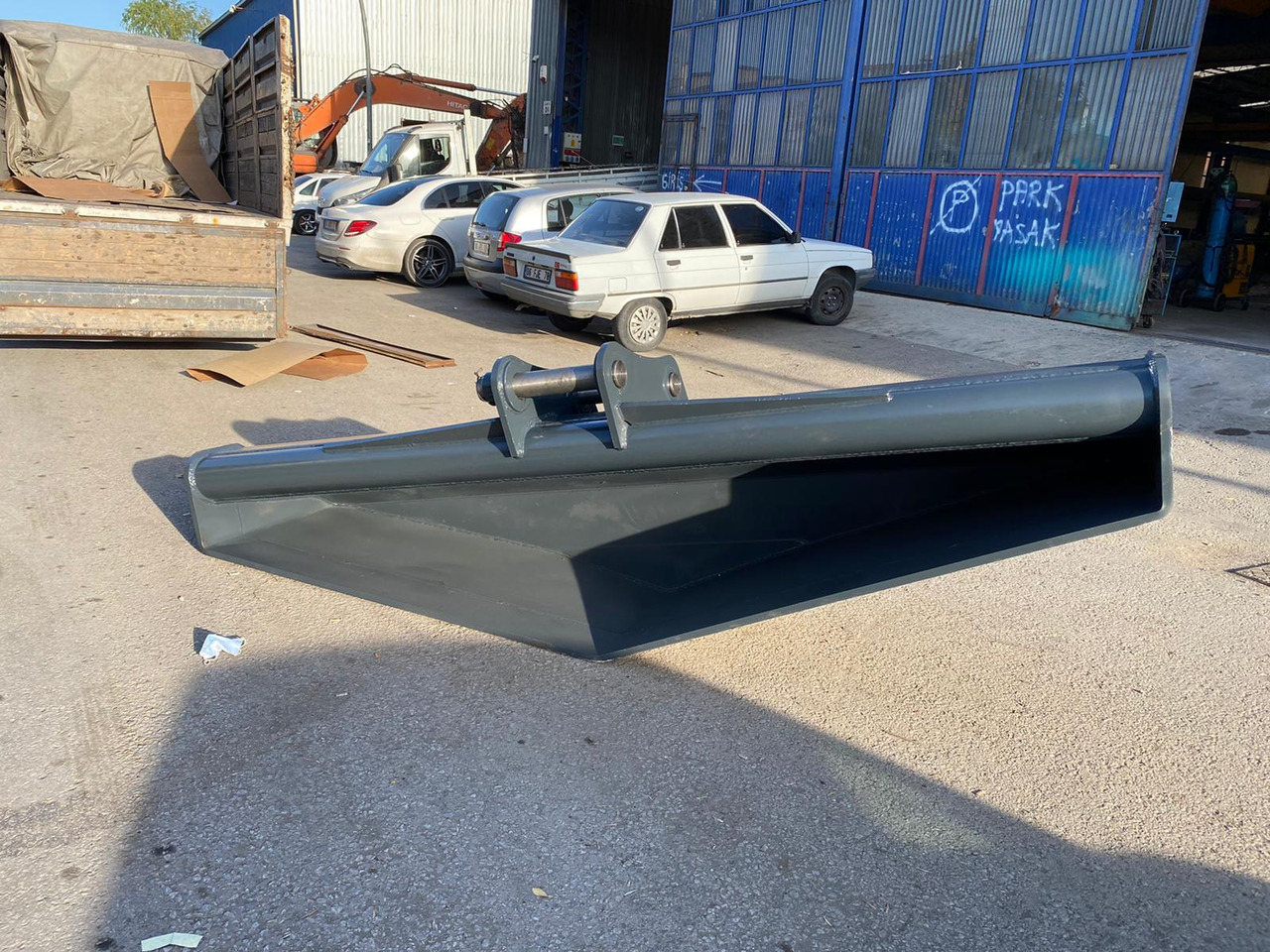 Komatsu PC200 - Graafbak voor Bouwmachine: afbeelding 2 Komatsu PC200 - Graafbak voor Bouwmachine: afbeelding 2