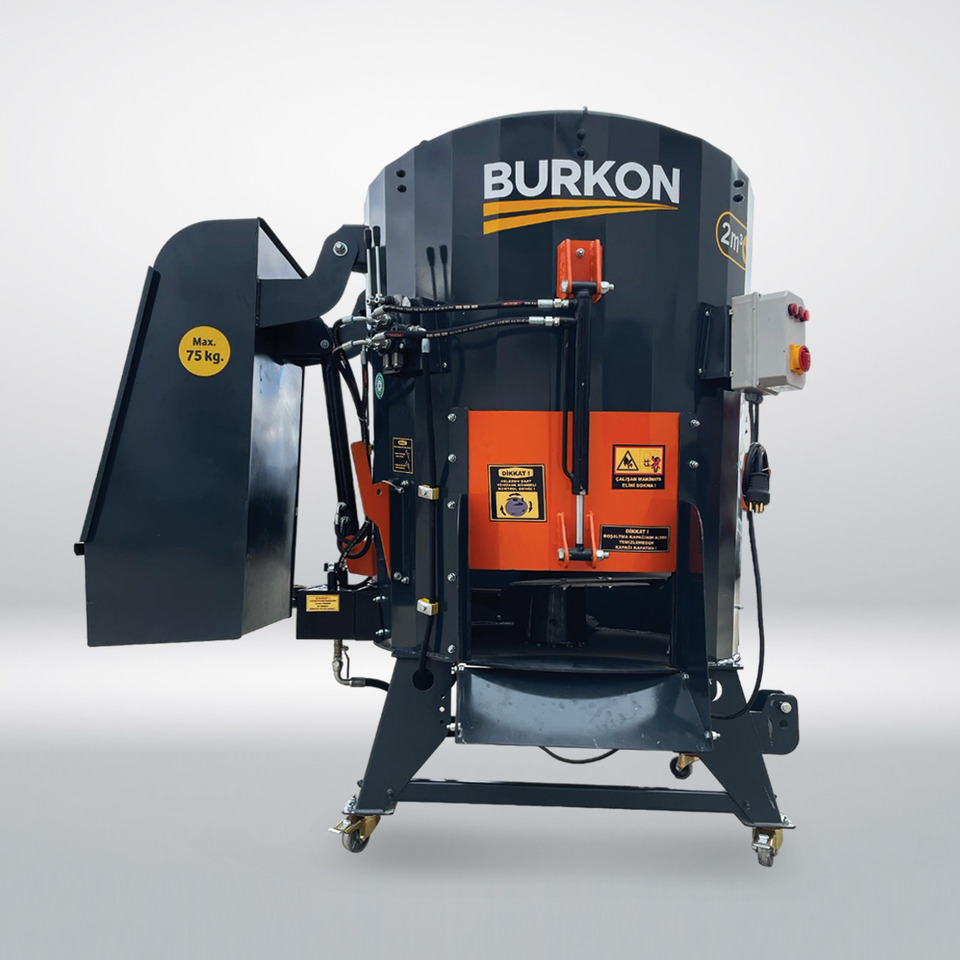 2 m3 Sabit Elektrikli ve Kepçeli Yem Karma Makinesi - Voermengwagen: afbeelding 2 2 m3 Sabit Elektrikli ve Kepçeli Yem Karma Makinesi - Voermengwagen: afbeelding 2