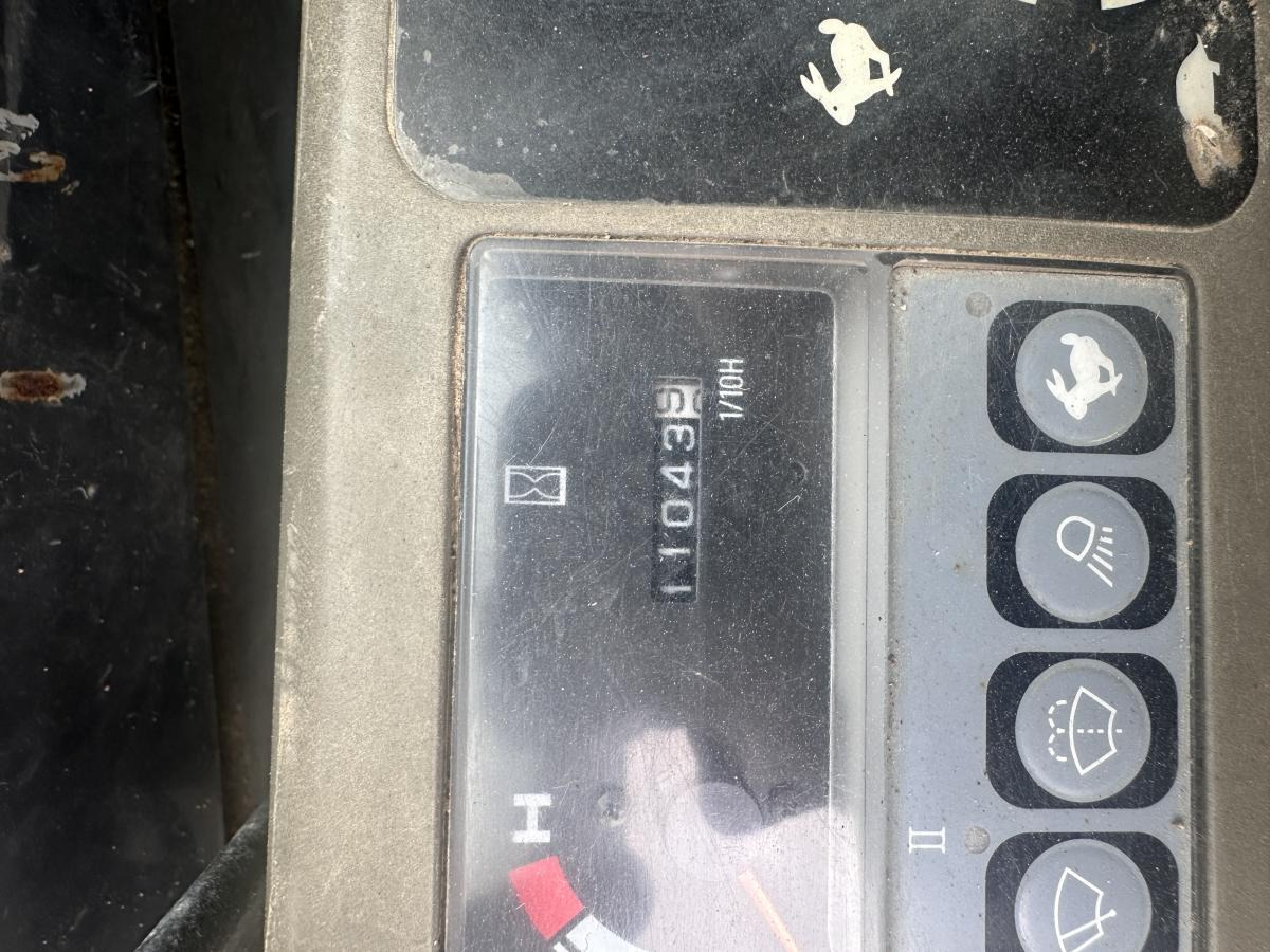 Rupsgraafmachine Case CX135SR: afbeelding 21