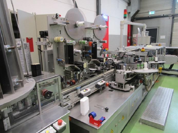 BECHER ETIKETTIERANLAGE SCHLEUTER GU 4S 6 - Verpakkingsmachine: afbeelding 5 BECHER ETIKETTIERANLAGE SCHLEUTER GU 4S 6 - Verpakkingsmachine: afbeelding 5