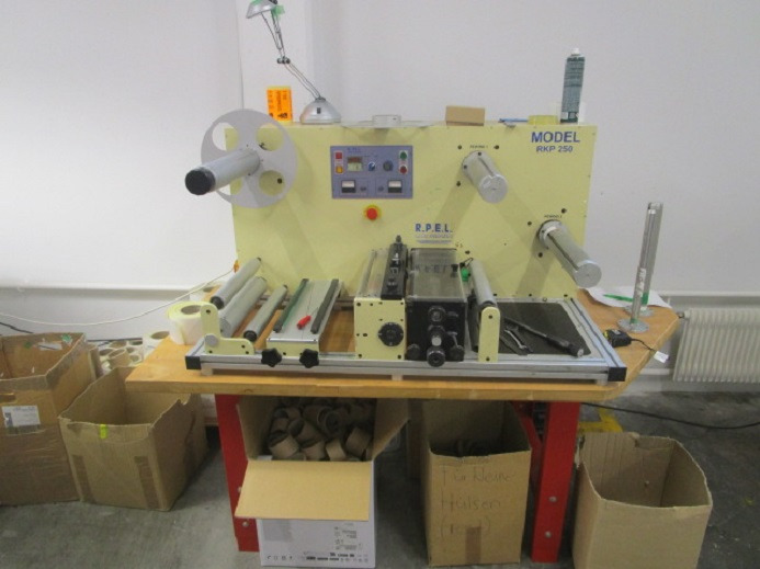 INSPEKTIONSUMROLLER RKP 350 MIT SCHNEIDEEINRICHTUNG - Drukmachine: afbeelding 3 INSPEKTIONSUMROLLER RKP 350 MIT SCHNEIDEEINRICHTUNG - Drukmachine: afbeelding 3