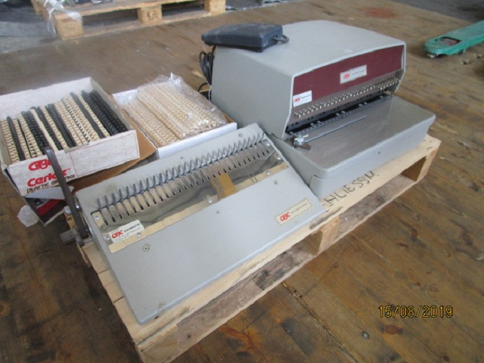 WIRO SCHLIESSMASCHINE GBC 112-PM-1 - Drukmachine: afbeelding 3 WIRO SCHLIESSMASCHINE GBC 112-PM-1 - Drukmachine: afbeelding 3