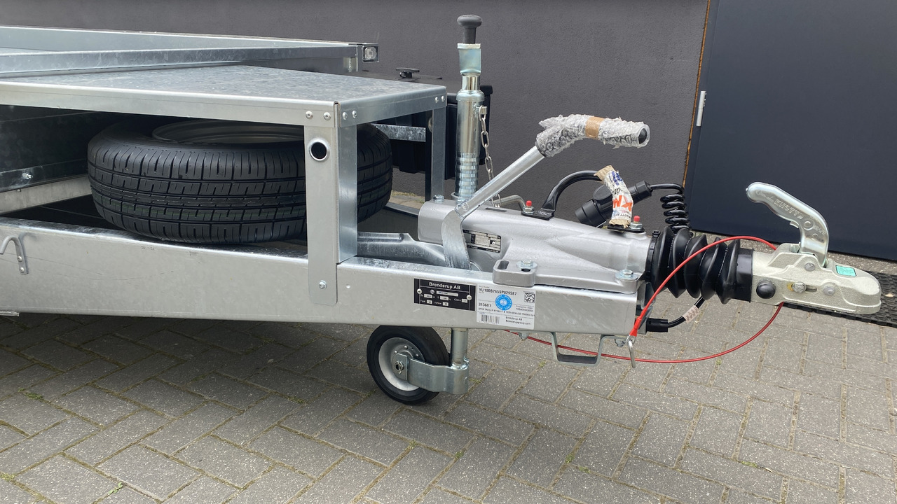 Nieuw Machinetransporter PRZYCZEPA DO KOPARKI MINIKOPARKI MT 3651 DMC 3,5T / MT 3651 EXCAVATOR MINI EXCAVATOR TRAILER DMC 3.5T: afbeelding 8 Nieuw Machinetransporter PRZYCZEPA DO KOPARKI MINIKOPARKI MT 3651 DMC 3,5T / MT 3651 EXCAVATOR MINI EXCAVATOR TRAILER DMC 3.5T: afbeelding 8