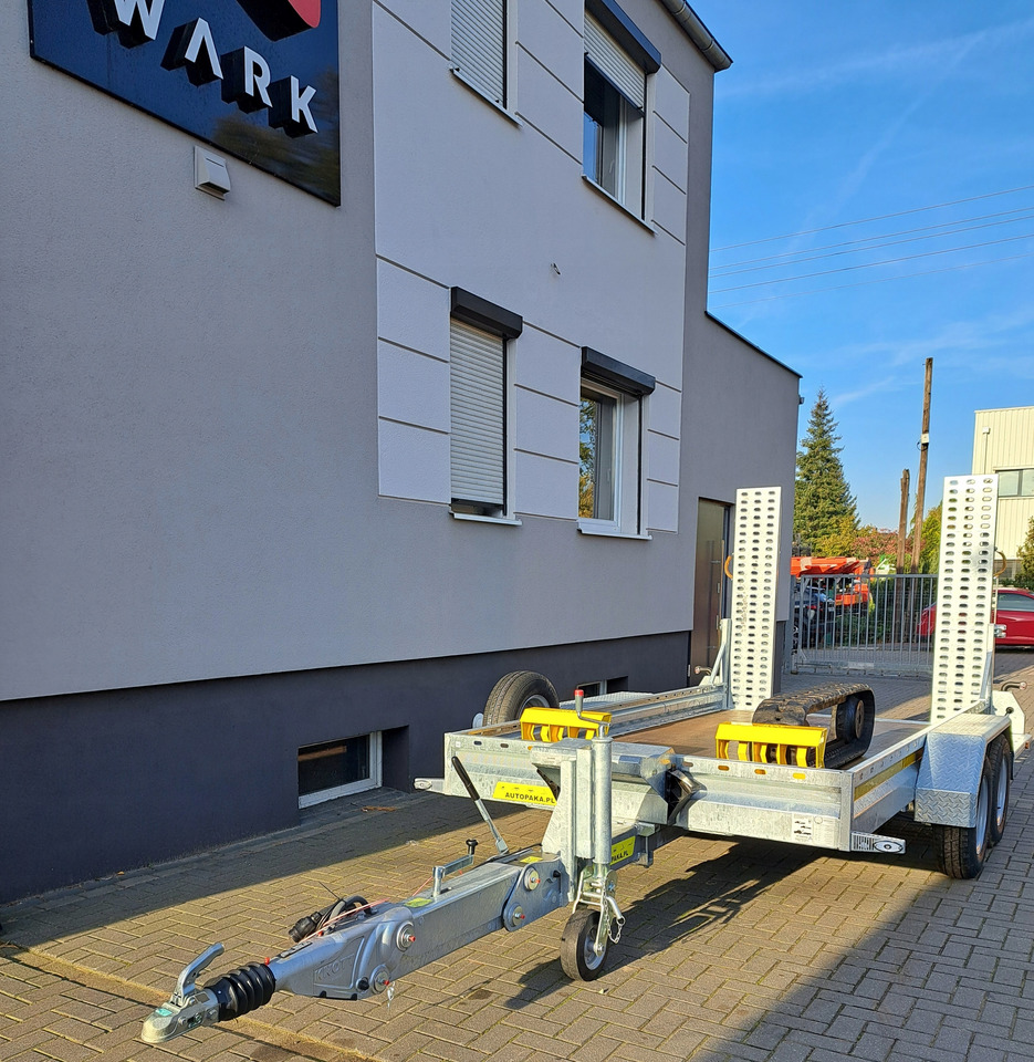 PRZYCZEPA WARK KHD DO MINIKOPARKI KOPARKI REGULOWANY DYSZEL DMC 3500 / WARK KHD TRAILER FOR MINI EXCAVATOR WITH ADJUSTABLE DRAWBAR DMC 3500 - Machinetransporter: afbeelding 4 PRZYCZEPA WARK KHD DO MINIKOPARKI KOPARKI REGULOWANY DYSZEL DMC 3500 / WARK KHD TRAILER FOR MINI EXCAVATOR WITH ADJUSTABLE DRAWBAR DMC 3500 - Machinetransporter: afbeelding 4