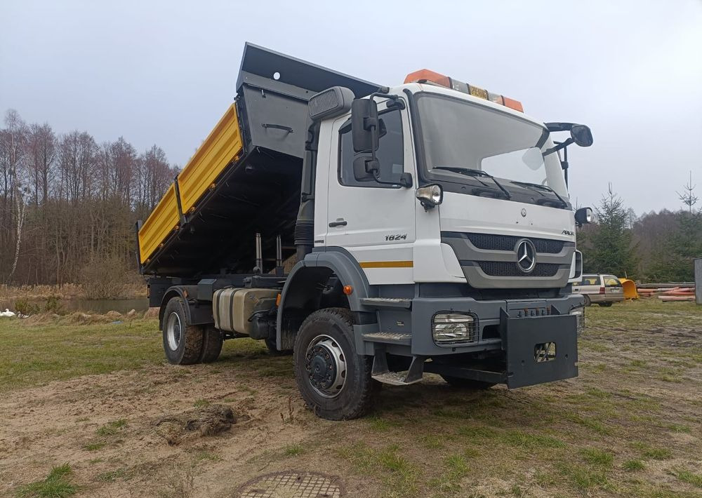Mercedes-Benz Axor 1824 - Sneeuwruimer: afbeelding 2 Mercedes-Benz Axor 1824 - Sneeuwruimer: afbeelding 2