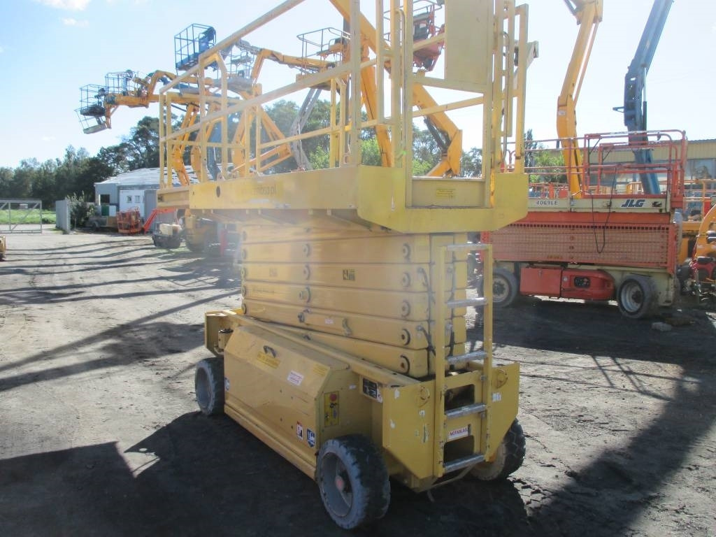 HAB S142-12E2WD - Schaarlift: afbeelding 5 HAB S142-12E2WD - Schaarlift: afbeelding 5