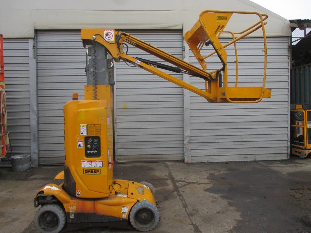 Haulotte Star 10  - Verticale masthoogwerker: afbeelding 1 Haulotte Star 10  - Verticale masthoogwerker: afbeelding 1