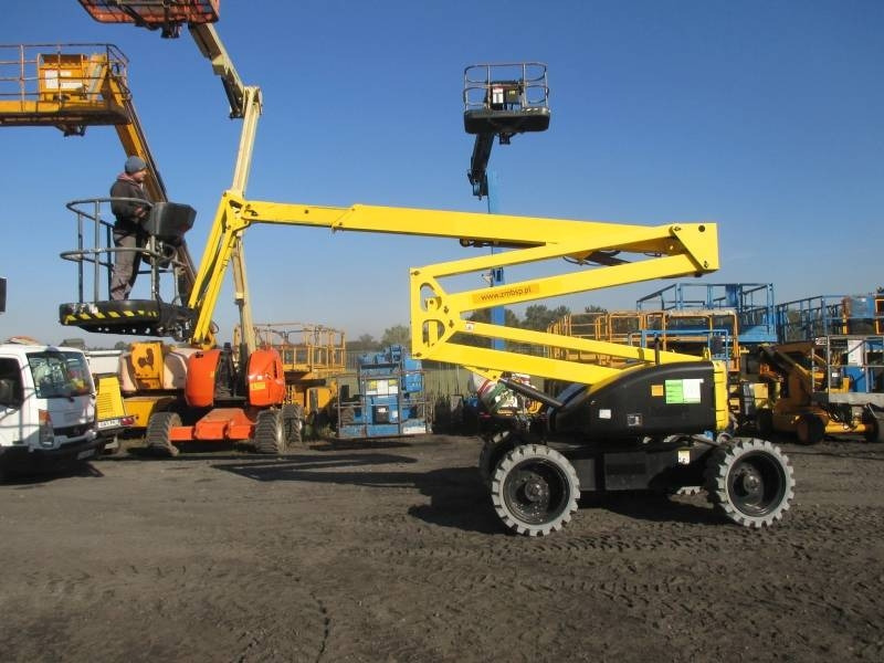 Niftylift HR 17 D 4x4 - Knikarmhoogwerker: afbeelding 1 Niftylift HR 17 D 4x4 - Knikarmhoogwerker: afbeelding 1