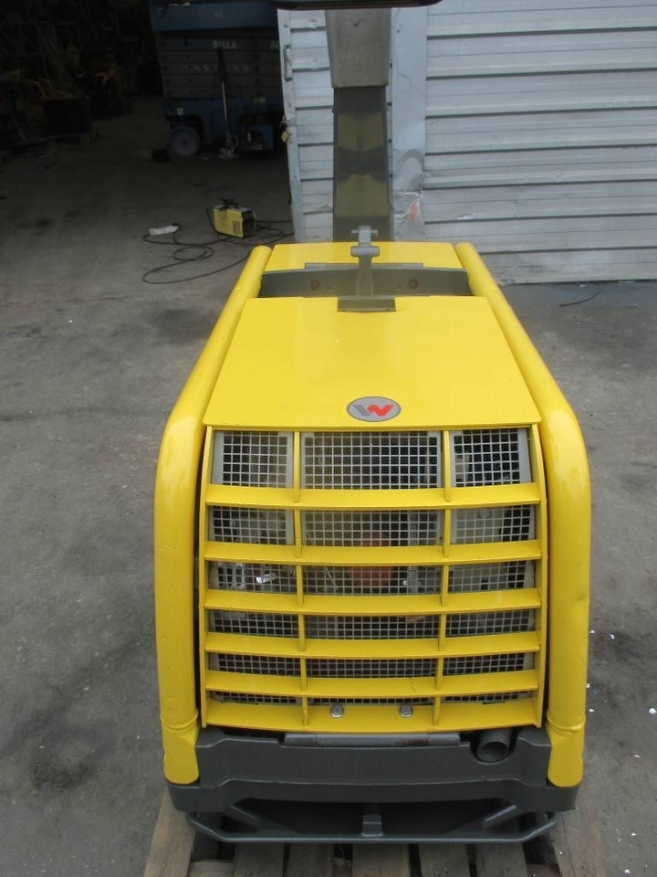 Wacker Neuson DPU80 LEM670 - Schapenpootwals/ Grondverdichter: afbeelding 3 Wacker Neuson DPU80 LEM670 - Schapenpootwals/ Grondverdichter: afbeelding 3