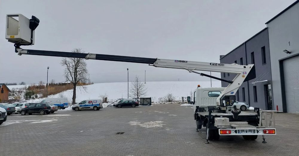 Nissan NT400 CABSTAR podnośnik koszowy ISOLI PT160 - Vrachtwagen hoogwerker: afbeelding 5 Nissan NT400 CABSTAR podnośnik koszowy ISOLI PT160 - Vrachtwagen hoogwerker: afbeelding 5