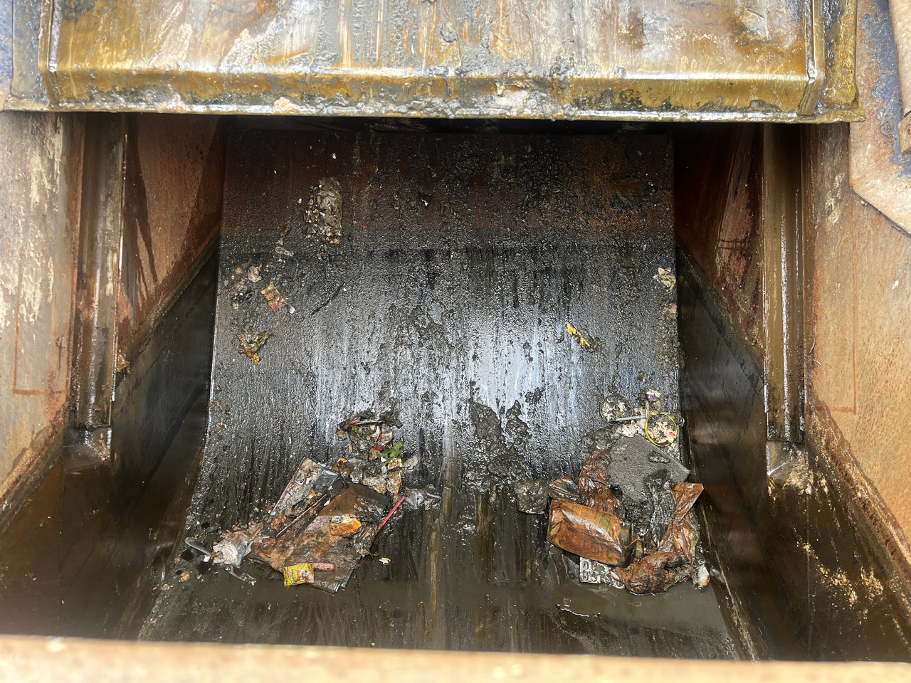 MERCEDES-BENZ Econic 2630 2 camber - Vuilniswagen: afbeelding 5 MERCEDES-BENZ Econic 2630 2 camber - Vuilniswagen: afbeelding 5