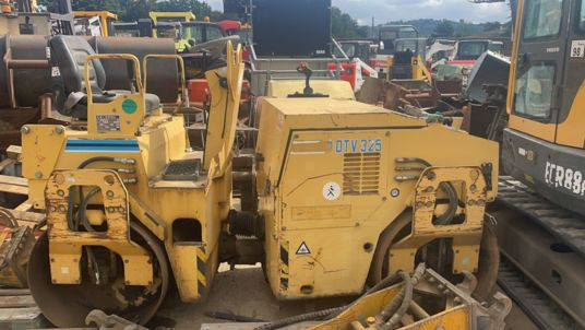 Bitelli Caterpillar DTV325 1M20 - Wals: afbeelding 1 Bitelli Caterpillar DTV325 1M20 - Wals: afbeelding 1