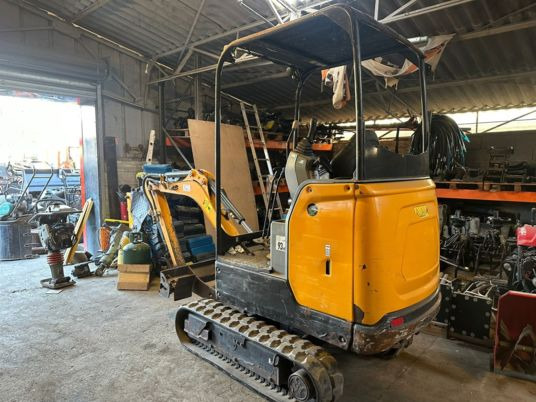 Bobcat E17 à 14 900 € HT - Minigraafmachine: afbeelding 4 Bobcat E17 à 14 900 € HT - Minigraafmachine: afbeelding 4