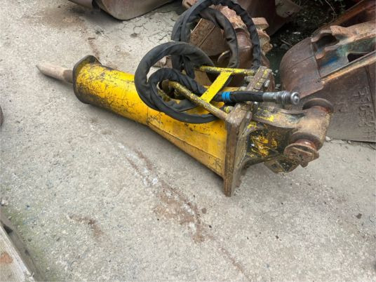 Brh montabert - SC22 - Hydraulische hamer: afbeelding 4 Brh montabert - SC22 - Hydraulische hamer: afbeelding 4