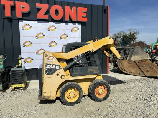 Gehl 3840 - Schranklader: afbeelding 3 Gehl 3840 - Schranklader: afbeelding 3