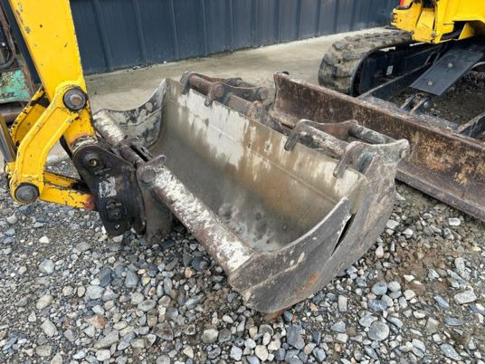 Minigraafmachine Komatsu PC26MR-3  à 19900€ HT: afbeelding 9