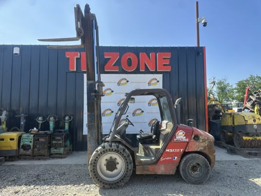 Manitou MSI35T à 12500 € HT - Diesel heftruck: afbeelding 2 Manitou MSI35T à 12500 € HT - Diesel heftruck: afbeelding 2