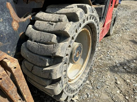 Manitou MSI35T à 19900 € HT - Diesel heftruck: afbeelding 5 Manitou MSI35T à 19900 € HT - Diesel heftruck: afbeelding 5