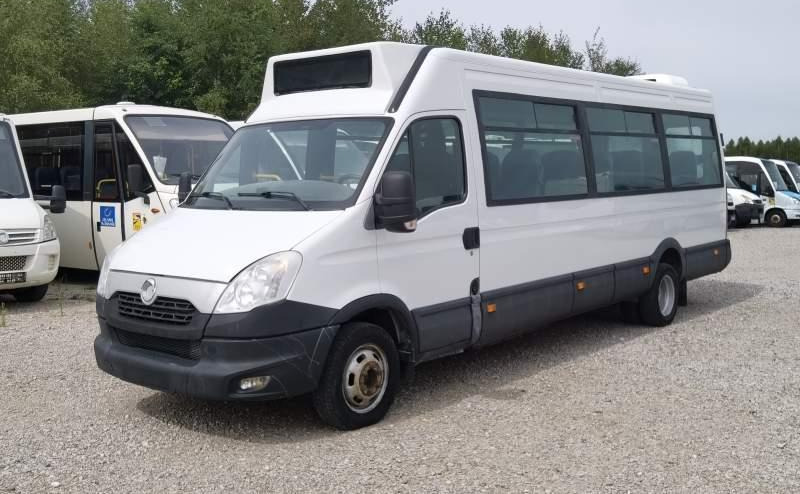 Iveco Daily 23 *NOWY SILNIK* 2 SZTUKI*, klima, winda - Streekbus: afbeelding 3 Iveco Daily 23 *NOWY SILNIK* 2 SZTUKI*, klima, winda - Streekbus: afbeelding 3