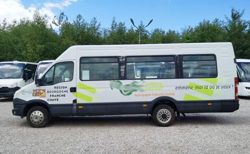 Iveco Daily 23 miejsca, KLIMA, WEBASTO - Streekbus: afbeelding 4 Iveco Daily 23 miejsca, KLIMA, WEBASTO - Streekbus: afbeelding 4