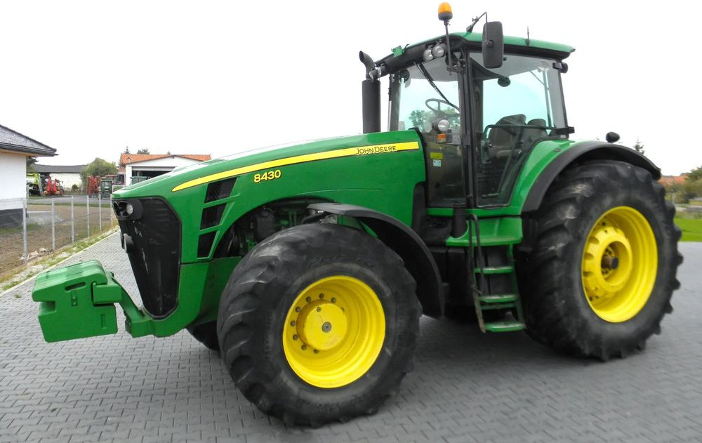 John Deere 8430 2008 Rok, Nie Malowany, Stan Bardzo Dobry - Tractor: afbeelding 3 John Deere 8430 2008 Rok, Nie Malowany, Stan Bardzo Dobry - Tractor: afbeelding 3