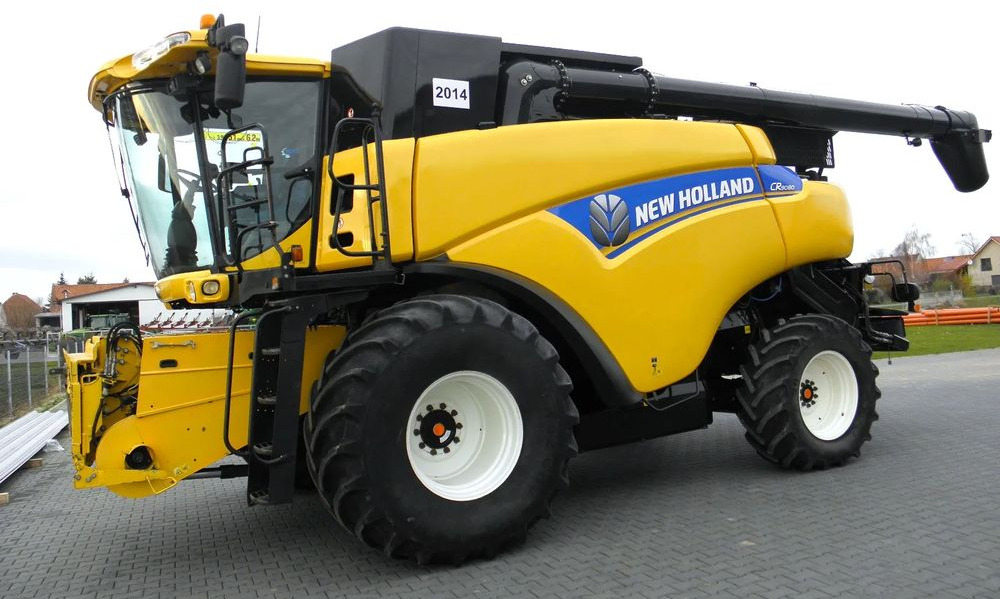 New Holland CR9080 2013 Rok , heder Varifeed 9,15m, Nowsza Wersja, Nie Malowany, Stan Idealny - Maaidorser: afbeelding 3 New Holland CR9080 2013 Rok , heder Varifeed 9,15m, Nowsza Wersja, Nie Malowany, Stan Idealny - Maaidorser: afbeelding 3