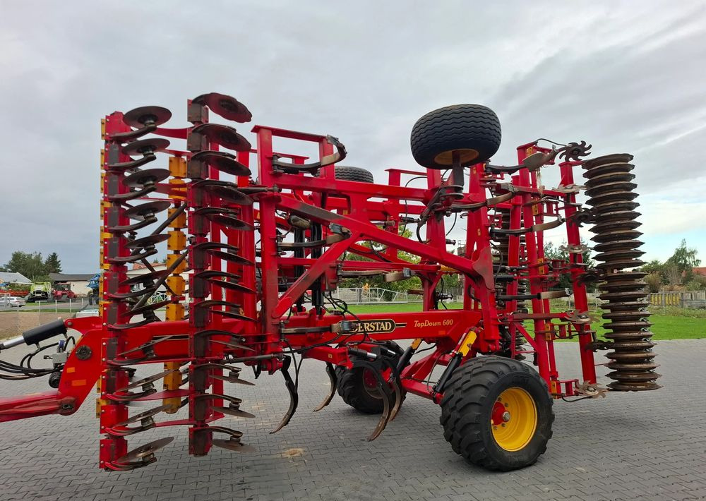 Väderstad TOPDOWN 600 2015 Rok, Nie Malowany , Stan Bardzo Dobry - Grondbewerking toebehoor: afbeelding 5 Väderstad TOPDOWN 600 2015 Rok, Nie Malowany , Stan Bardzo Dobry - Grondbewerking toebehoor: afbeelding 5
