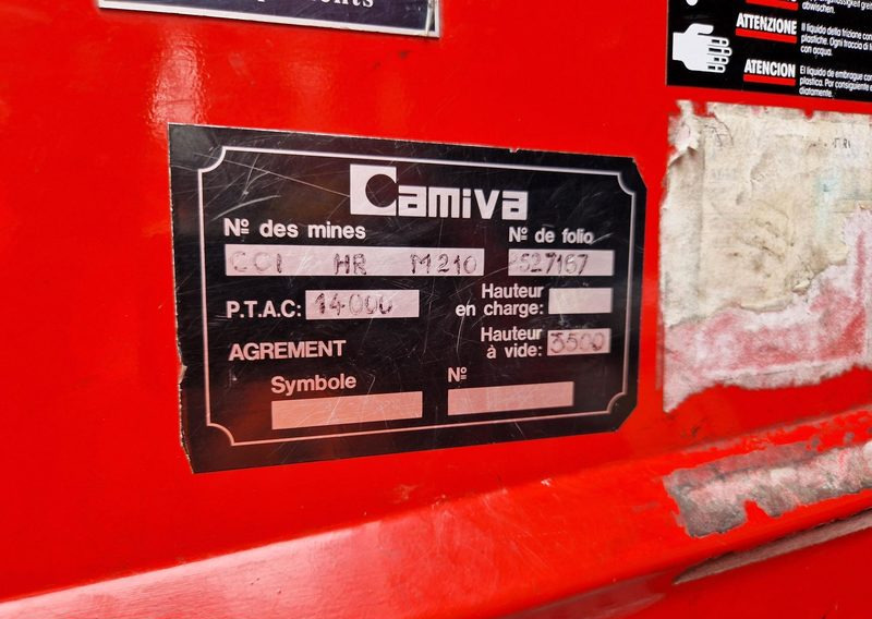 RENAULT M210 4x4 FPT HR 3500L - Brandweerwagen: afbeelding 5 RENAULT M210 4x4 FPT HR 3500L - Brandweerwagen: afbeelding 5