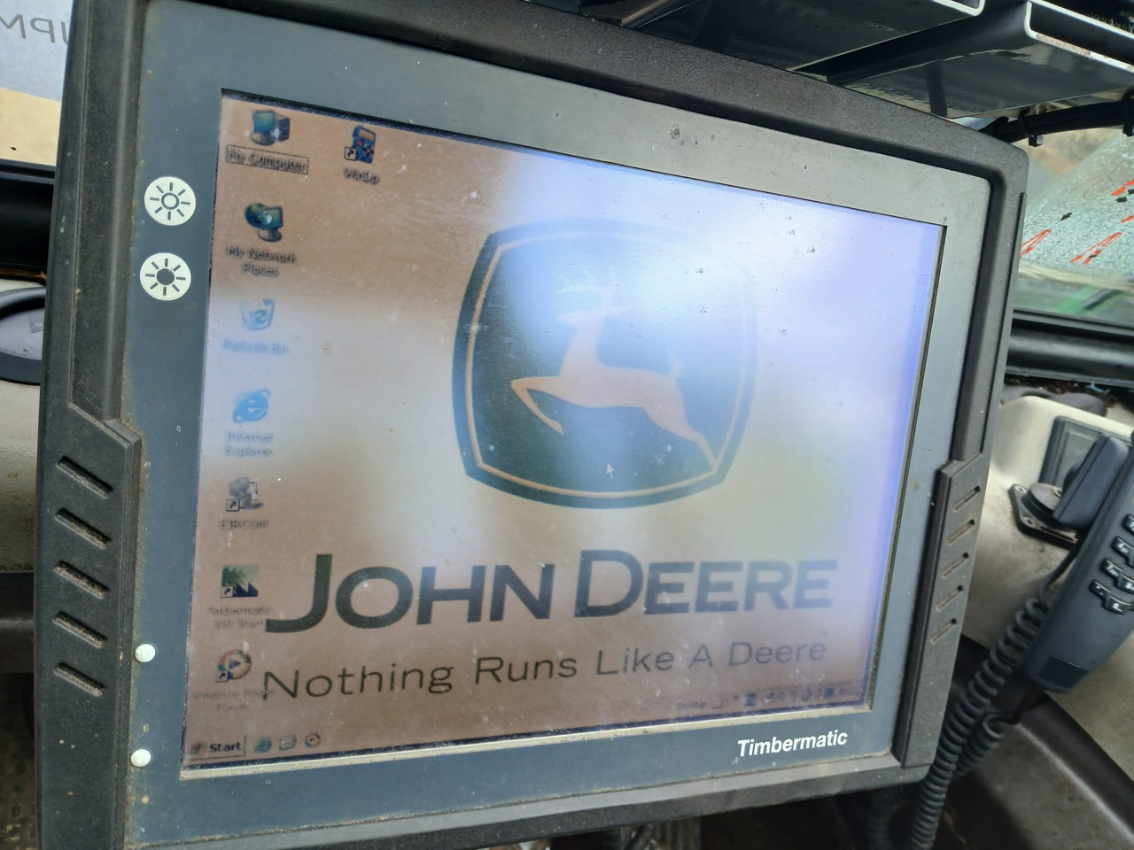 Leasing John Deere 1470D ECO III John Deere 1470D ECO III: afbeelding 23 Leasing John Deere 1470D ECO III John Deere 1470D ECO III: afbeelding 23